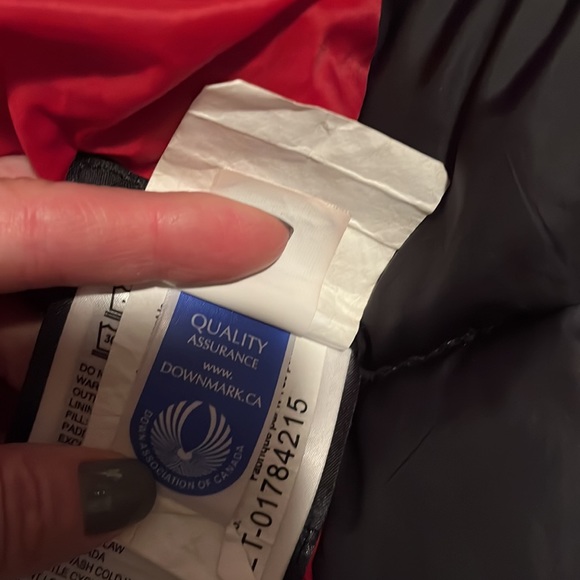 XXL red Canada goose Winter Coat men’s puffer, very warm. Zippered pockets - Picture 8 of 16